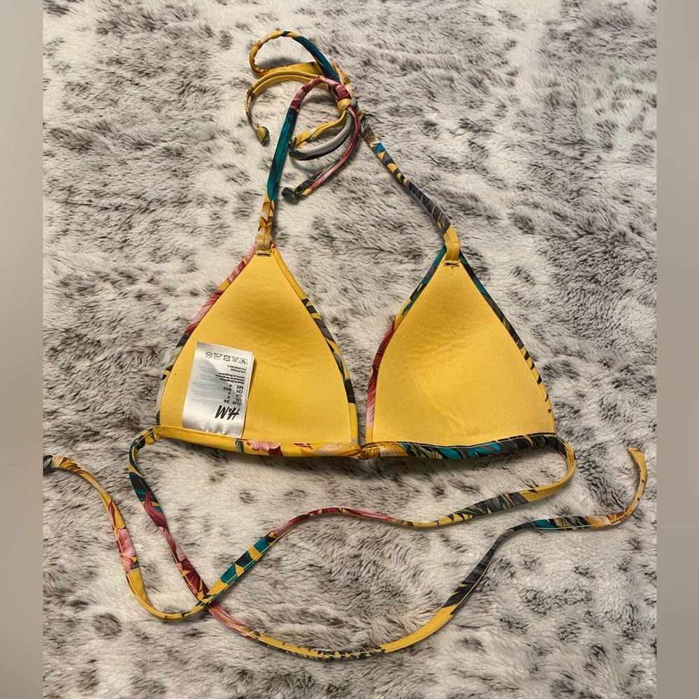 H&M bikini top - Picture 2 of 3